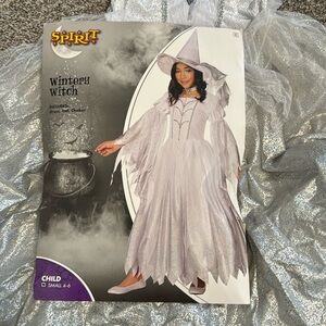 Winters witch costume
